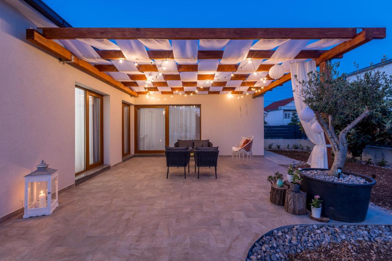 Villa Mamma Mia Kaštela Exteriör bild