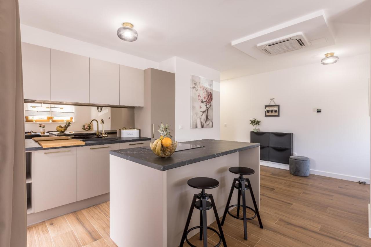 Villa Mamma Mia Kaštela Exteriör bild